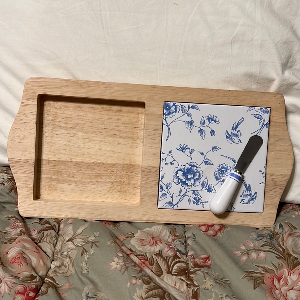 NWT Vintage Hallmark Moments Of Beauty Cheese Board